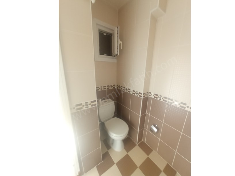 Kocamustafapaşa Kiralık Daire Kemancı Sitesi BİM Yanında 2+1 1.kat ( ►) Video Var