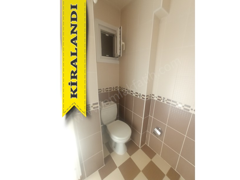 Kocamustafapaşa Kiralık Daire Kemancı Sitesi BİM Yanında  ( ESKİ PORTFÖY )