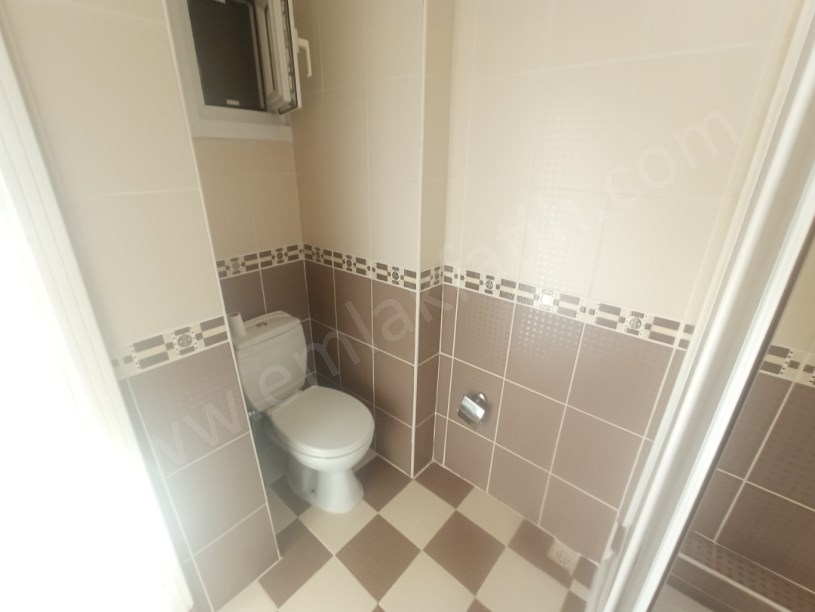 Kocamustafapaşa Kiralık Daire Kemancı Sitesi BİM Yanında 2+1 1.kat