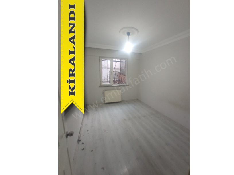 Kocamustafapaşa Genç Kiralık Daire 3+1 Yüksek Giriş  ( ESKİ PORTFÖY )