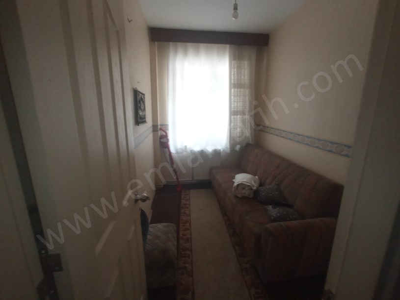 Sümbül Efendi Kiralık Daire Ali Fakih Caddesi 2+1 Yüksek Giriş Çift Cepheli