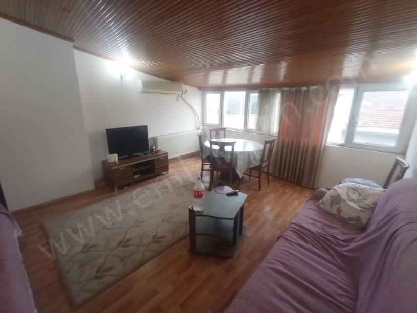 KOCAMUSTAFAPAŞADA MEYDANDA GENÇ EŞYALI 3+1 DUBLEKS DAİRE KOMBİLİ KLİMALI