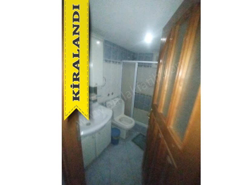 KOCAMUSTAFAPAŞADA MEYDANDA GENÇ EŞYALI 3+1 DUBLEKS DAİRE KOMBİLİ KLİMALI