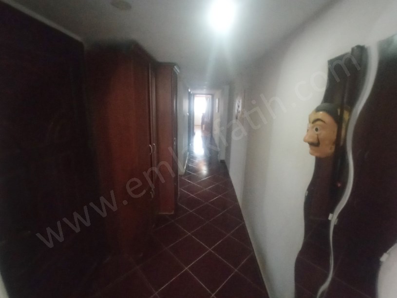 KOCAMUSTAFAPAŞADA MEYDANDA GENÇ EŞYALI 3+1 DUBLEKS ( ESKİ PORTFÖY )