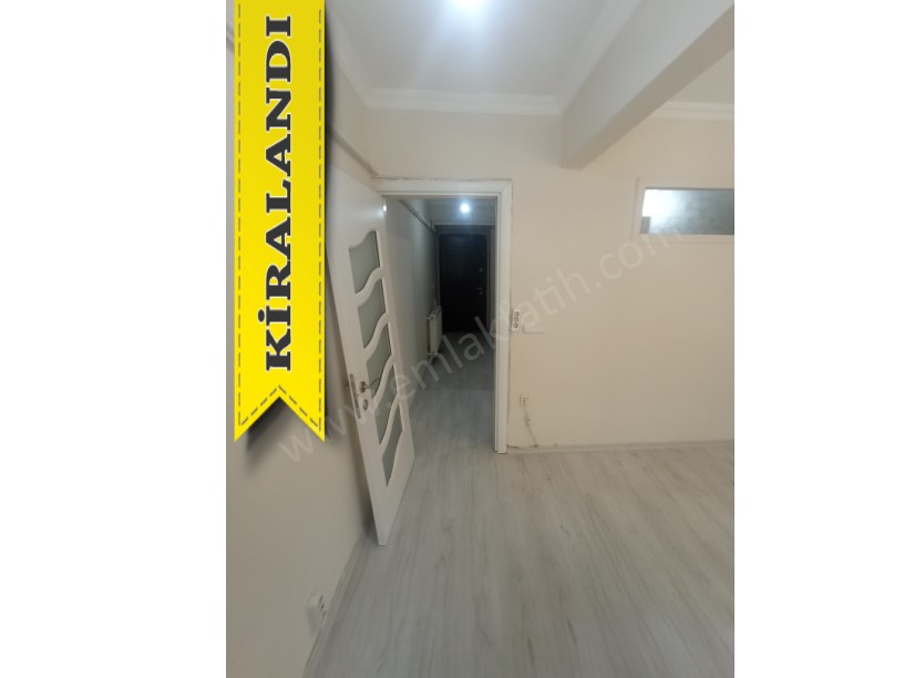 Seyyid Ömer Kombili 1+1 Ön Cephe 45m2 Daire Full Yapılı Yüksek Giriş