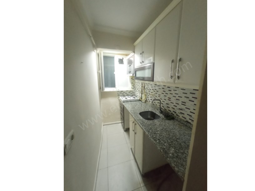 Seyyid Ömer Kombili 1+1 Ön Cephe 45m2 Daire Full Yapılı Yüksek Giriş