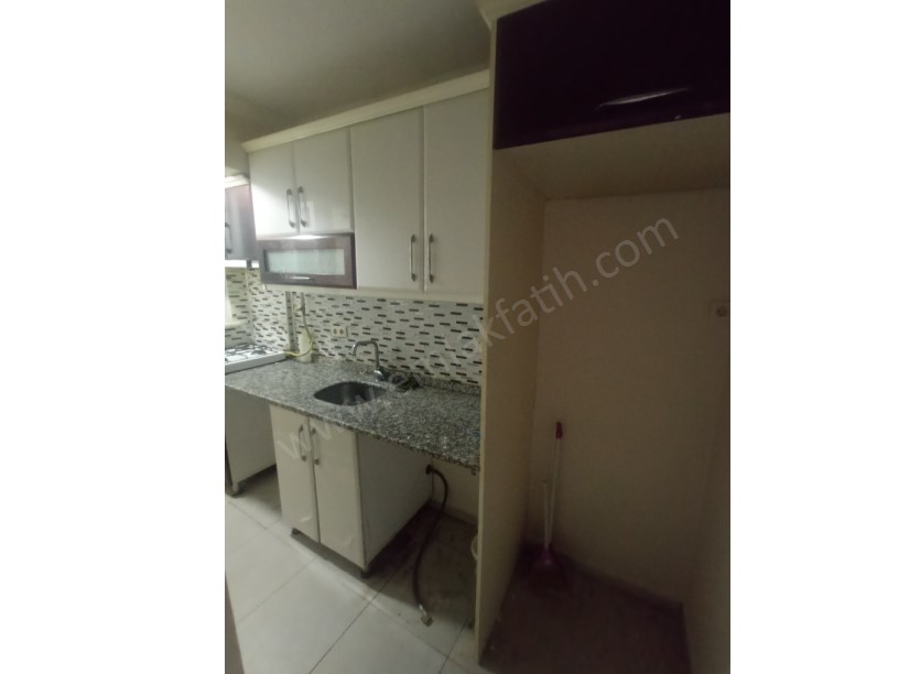 Seyyid Ömer Kombili 1+1 Ön Cephe 45m2 Daire Full Yapılı Yüksek Giriş