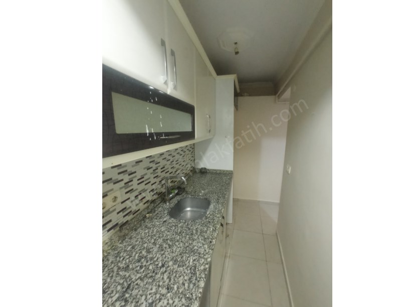 Seyyid Ömer Kombili 1+1 Ön Cephe 45m2 Daire Full Yapılı Yüksek Giriş