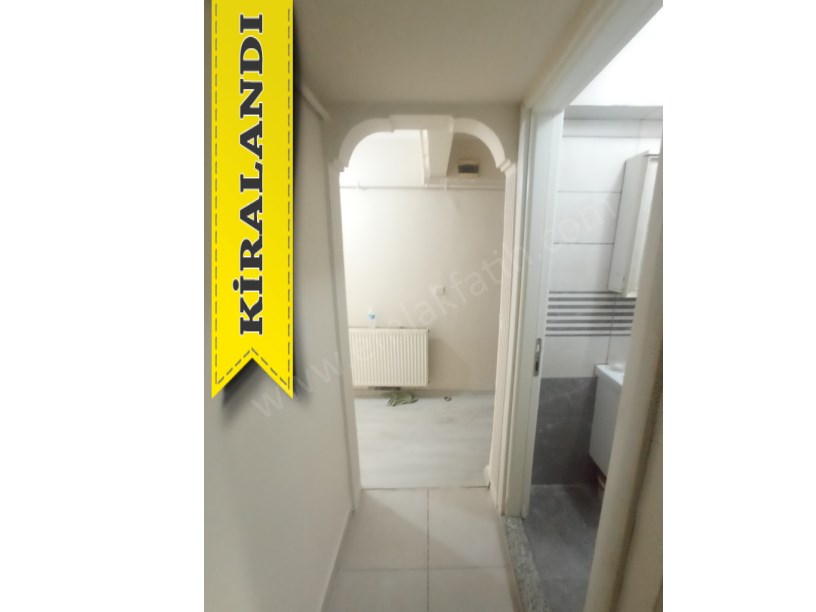 Seyyid Ömer Kombili 1+1 Ön Cephe 45m2 Daire Full Yapılı Yüksek Giriş