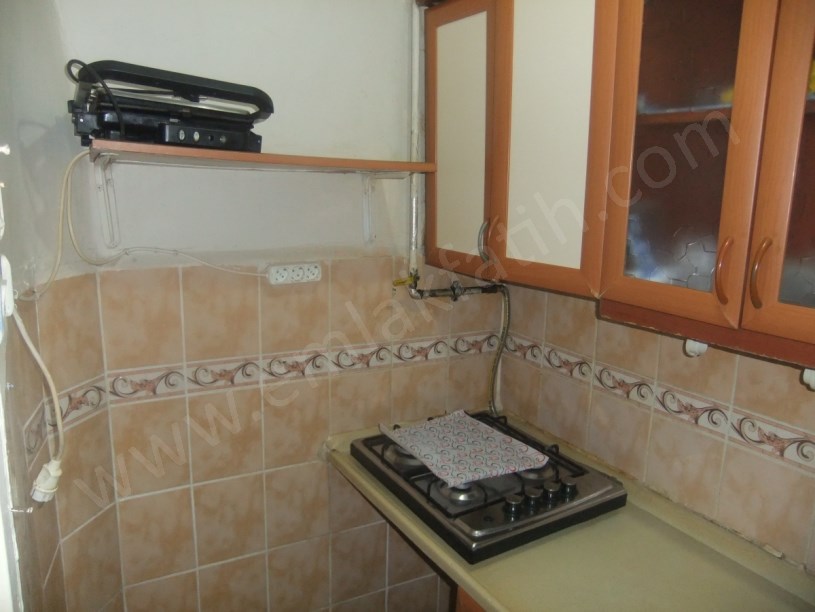 KOCAMUSTAFAPAŞA SAMATYA KİRALIK DAİRE 1+1 2.KAT KOMBİLİ