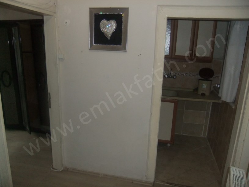 KOCAMUSTAFAPAŞA SAMATYA KİRALIK DAİRE 1+1 2.KAT KOMBİLİ