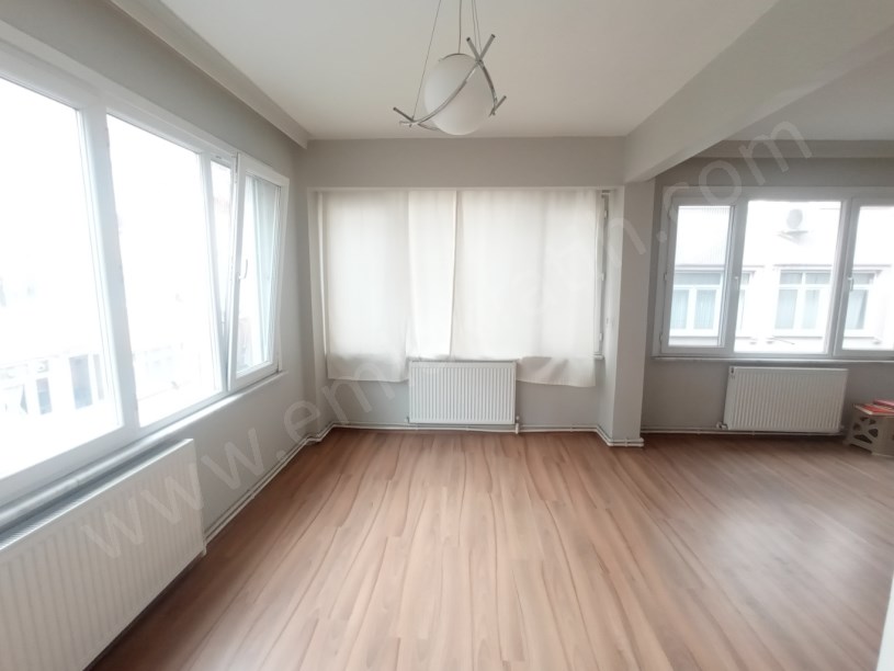 KOCAMUSTAFAPAŞA KİRALIK DAİRE L SALON 1,5+1  ( ESKİ PORTFÖY )
