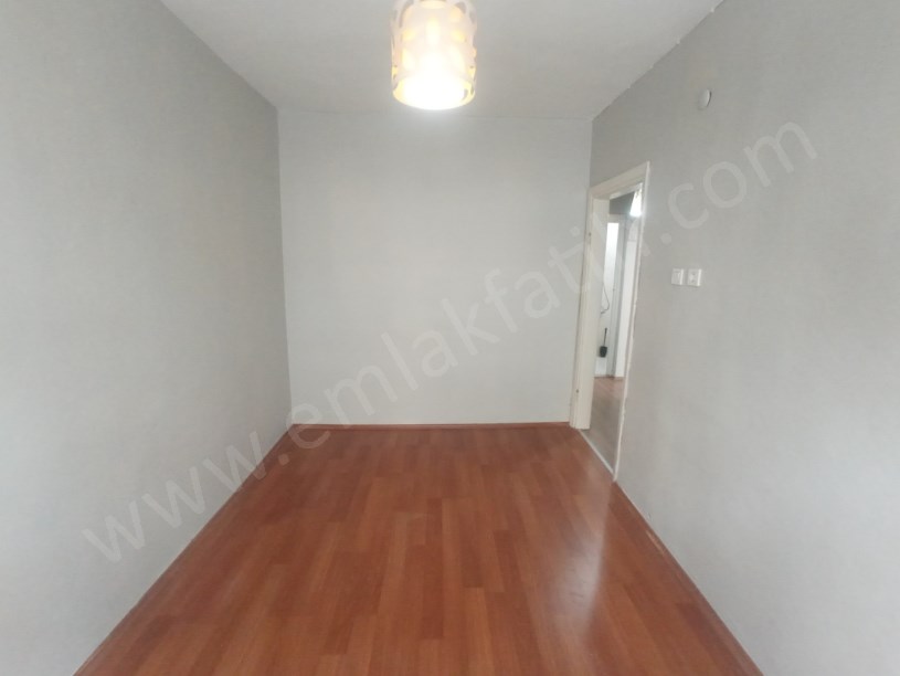 KOCAMUSTAFAPAŞA KİRALIK DAİRE L SALON 1,5+1  ( ESKİ PORTFÖY )