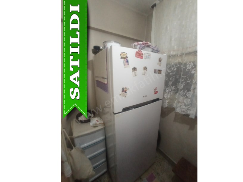 Kocamustafapaşa Mercan Balığı Sok. BOŞ Satılık Daire Masraflı Klimalı Balkonlu 2.KAT Daire