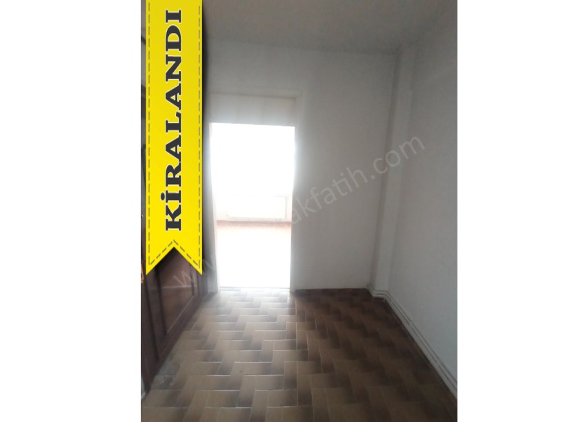 KOCAMUSTAFAPAŞA KİRALIK DAİRE 1+1+HOL 4.KAT  ( ESKİ PORTFÖY )