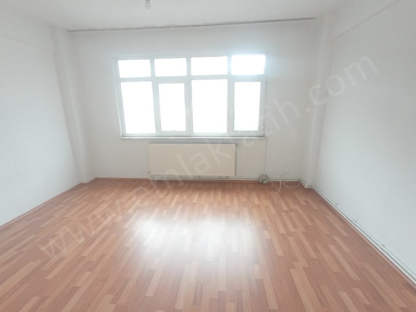 KOCAMUSTAFAPAŞA KİRALIK DAİRE 1+1+HOL 4.KAT  ( ESKİ PORTFÖY )