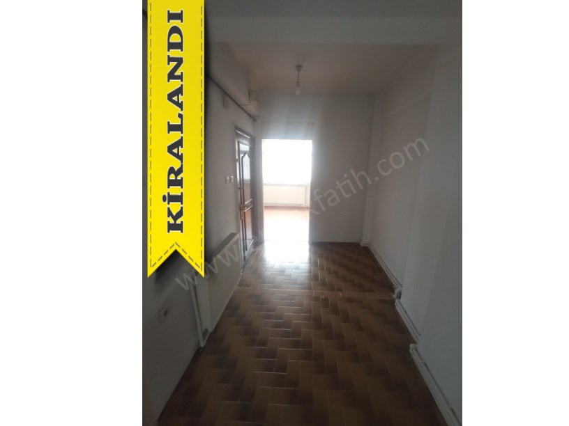 KOCAMUSTAFAPAŞA KİRALIK DAİRE 1+1+HOL 4.KAT  ( ESKİ PORTFÖY )