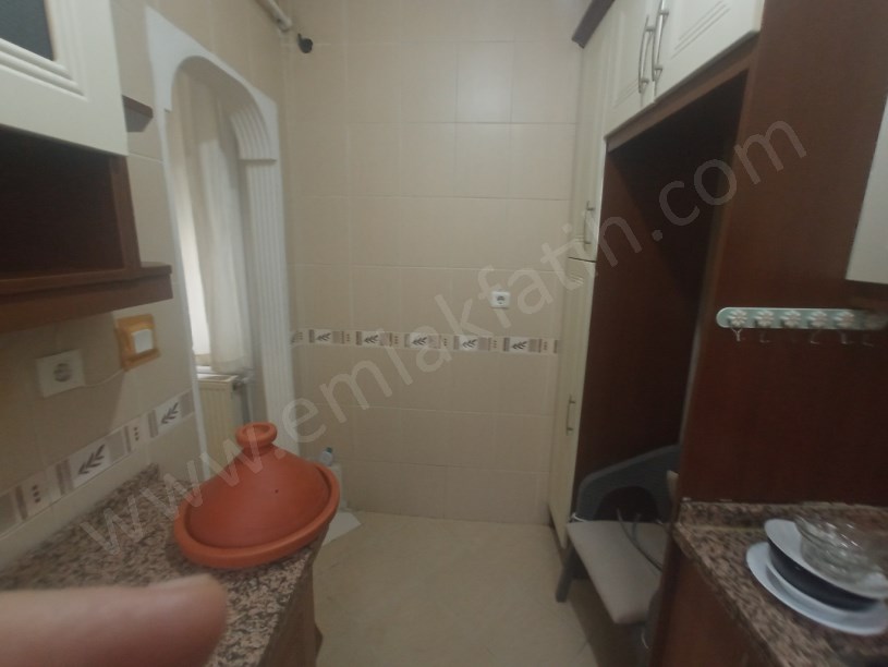 Kocamustafapaşa Kiralık Daire 2 Oda 1 Büyük Hol 1 Salon Full Yapılı Çift Balkonlu Temiz
