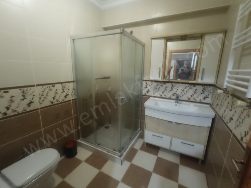 FATİH KİRALIK DAİRE KIZTAŞI 13 SENELİK GENÇ BİNADA 3+1 KOMBİLİ KLİMALI FULL YAPILI TERTEMİZ 