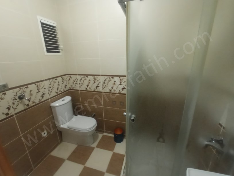 FATİH KİRALIK DAİRE KIZTAŞI 13 SENELİK GENÇ BİNADA 3+1 KOMBİLİ KLİMALI FULL YAPILI TERTEMİZ 