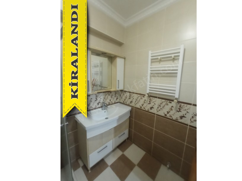 FATİH KİRALIK DAİRE KIZTAŞI 13 SENELİK GENÇ BİNADA 3+1 KOMBİLİ KLİMALI FULL YAPILI TERTEMİZ 
