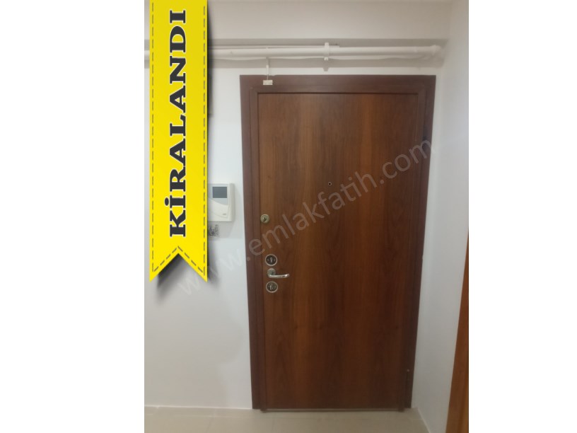 FATİH KİRALIK DAİRE KIZTAŞI 13 SENELİK GENÇ BİNADA 3+1 KOMBİLİ KLİMALI FULL YAPILI TERTEMİZ 