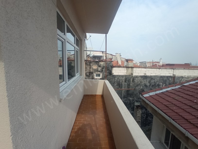 Kocamustafapaşa Marmara Caddesi Satılık Daire 3+1 110 m² Balkonlu 4.KAT 