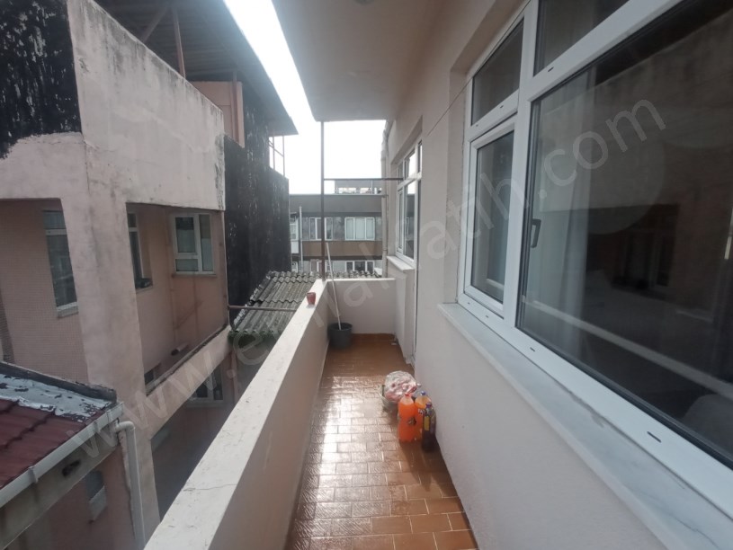 Kocamustafapaşa Marmara Caddesi Satılık Daire 3+1 110 m² Balkonlu 4.KAT 