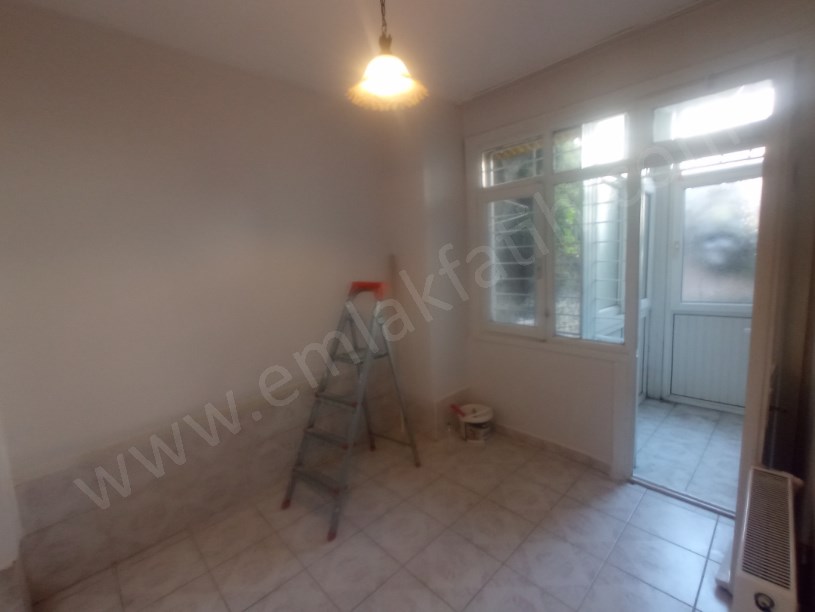 KOCAMUSTAFAPAŞA KİRALIK DAİRE 2+1+HOL YÜKSEK GİRİŞ  ( ESKİ PORTFÖY )