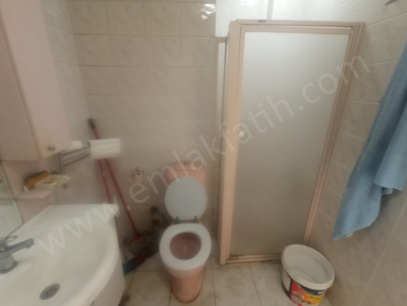 KOCAMUSTAFAPAŞA KİRALIK DAİRE 2+1+HOL YÜKSEK GİRİŞ  ( ESKİ PORTFÖY )