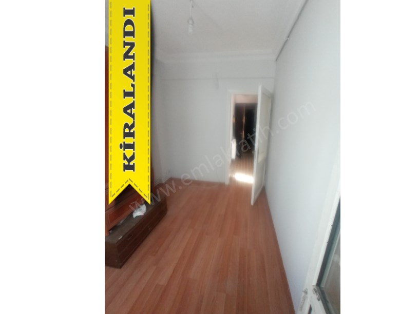 KOCAMUSTAFAPAŞA KİRALIK DAİRE 2+1 1.KAT KOMBİLİ  ( ESKİ PORTFÖY )