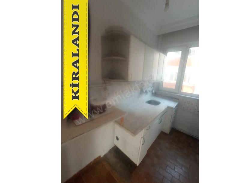 KOCAMUSTAFAPAŞA KİRALIK DAİRE 2+1 1.KAT KOMBİLİ  ( ESKİ PORTFÖY )