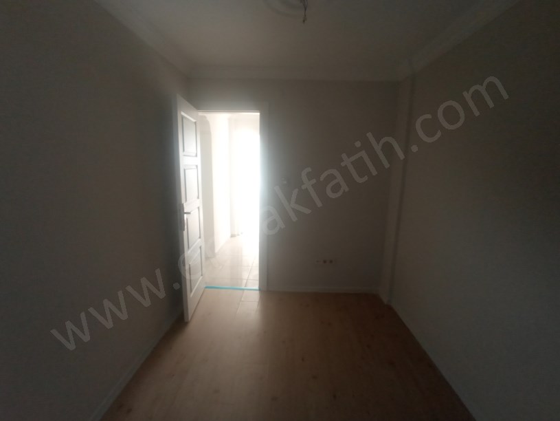 ( MEMURA ) KOCAMUSTAFAPAŞA KİRALIK DAİRE 2+1 3.KAT  ( ESKİ PORTFÖY )