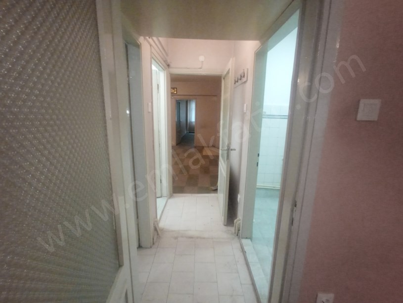 Mevlanakapı Mah. 2+1+Hol 95 m² Kombili 1.Kat  ( ESKİ PORTFÖY )