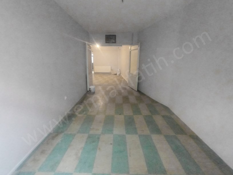 Mevlanakapı Mah. 2+1+Hol 95 m² Kombili 1.Kat  ( ESKİ PORTFÖY )