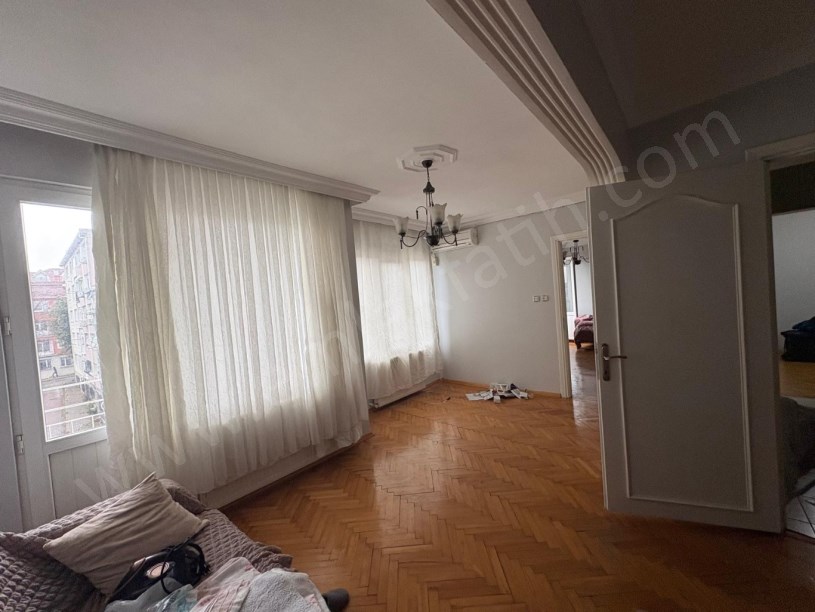 CERRAHPAŞA KİRALIK DAİRE 4+1 3.KAT KOMBİLİ  ( ESKİ PORTFÖY )