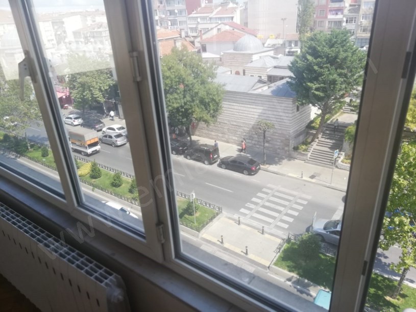 FATİH FEVZİPAŞA KİRALIK DAİRE CADDE ÜSTÜ 3+1 KOMBİLİ 3 CEPHELİ 95m2 BALKONLU MAYIS AYINDA TESLİM.