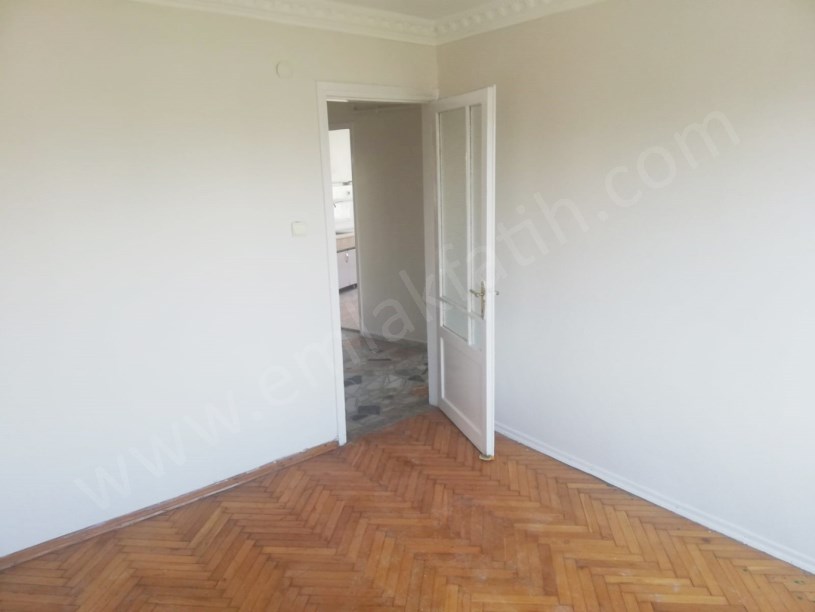 FATİH FEVZİPAŞA KİRALIK DAİRE CADDE ÜSTÜ 3+1 KOMBİLİ 3 CEPHELİ 95m2 BALKONLU MAYIS AYINDA TESLİM.