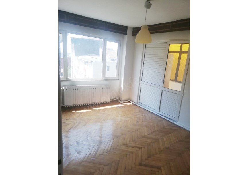 FATİH FEVZİPAŞA KİRALIK DAİRE CADDE ÜSTÜ 3+1 KOMBİLİ 3 CEPHELİ 95m2 BALKONLU MAYIS AYINDA TESLİM.