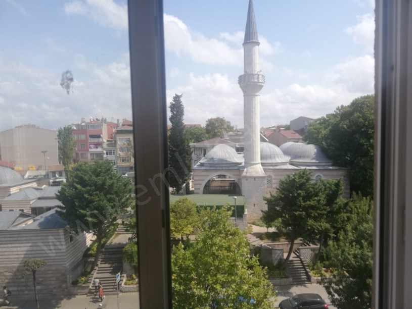 FATİH FEVZİPAŞA KİRALIK DAİRE CADDE ÜSTÜ 3+1 KOMBİLİ 3 CEPHELİ 95m2 BALKONLU MAYIS AYINDA TESLİM.