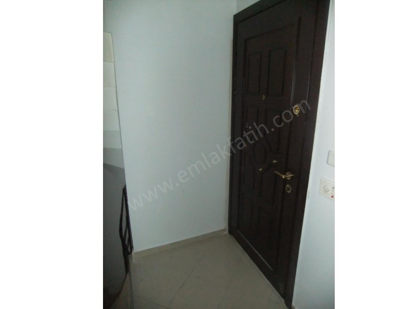 Kocamustafapaşa Kiralık Daire 2+1 12 Yıllık Genç Bina Ters Dubleks. Haziran Ayında Teslim. 