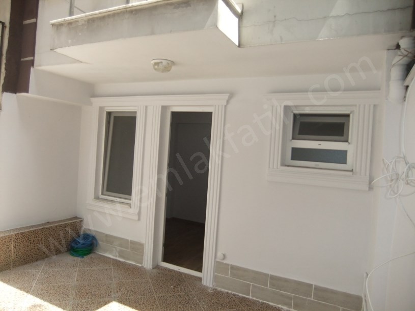 Kocamustafapaşa Kiralık Daire 2+1 12 Yıllık Genç Bina Ters Dubleks. Temmuz Ayında Teslim. 