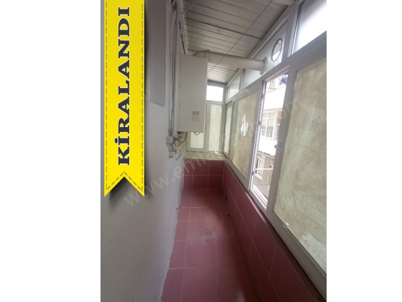 KOCAMUSTAFAPAŞA KİRALIK DAİRE 2+1 2.KAT KOMBİLİ ÇİFT CEPHELİ