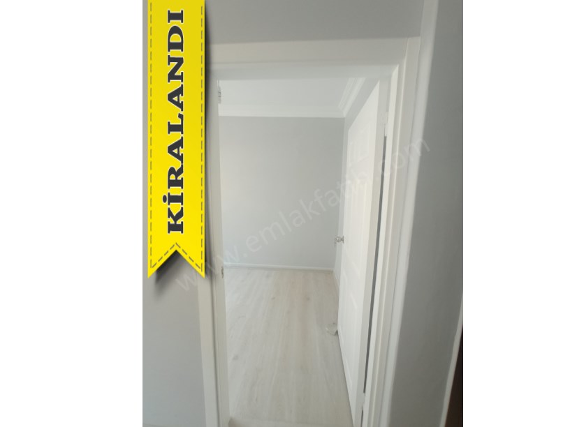 KOCAMUSTAFAPAŞA KİRALIK DAİRE 2+1 2.KAT KOMBİLİ ÇİFT CEPHELİ