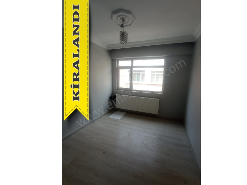 KOCAMUSTAFAPAŞA KİRALIK DAİRE 2+1 2.KAT KOMBİLİ ÇİFT CEPHELİ
