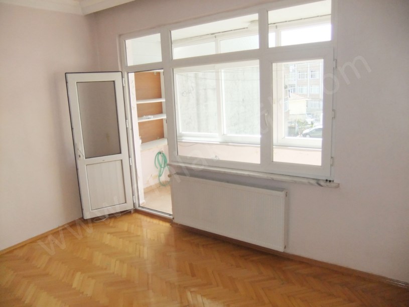 K.M.PAŞA HACI KADIN CAD 2+1 100m² 4.KAT Haziran Ortası Boşalacak