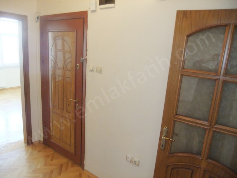 K.M.PAŞA HACI KADIN CAD 2+1 100m² 4.KAT Haziran Ortası Boşalacak