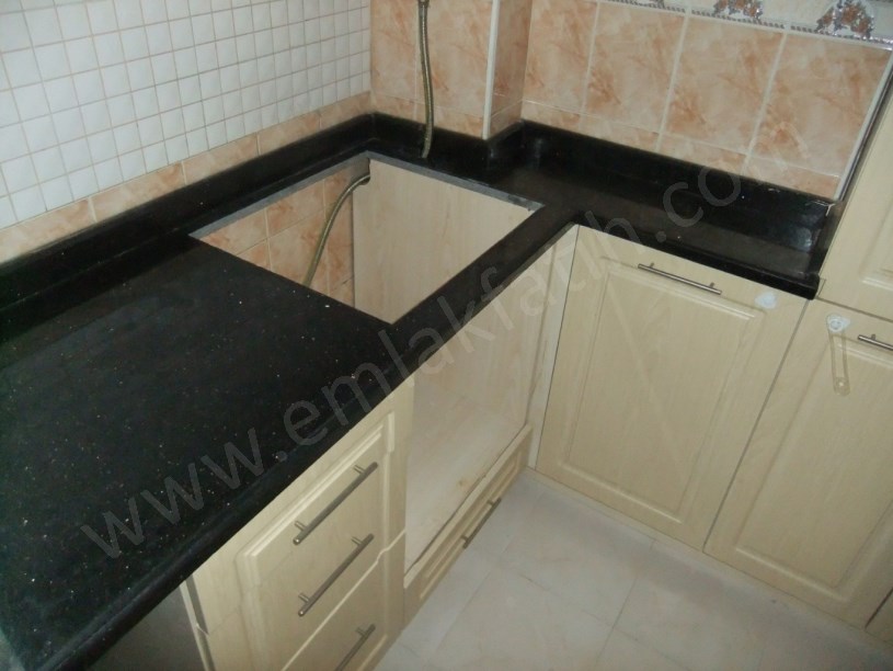 K.M.PAŞA Merkez Genç Bina 2+1 100m² 2.KAT Haziran Ortası Boşalacak