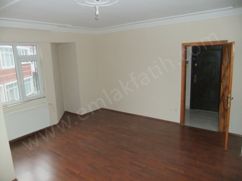 K.M.PAŞA Merkez Genç Bina 2+1 100m² 2.KAT Haziran Ortası Boşalacak
