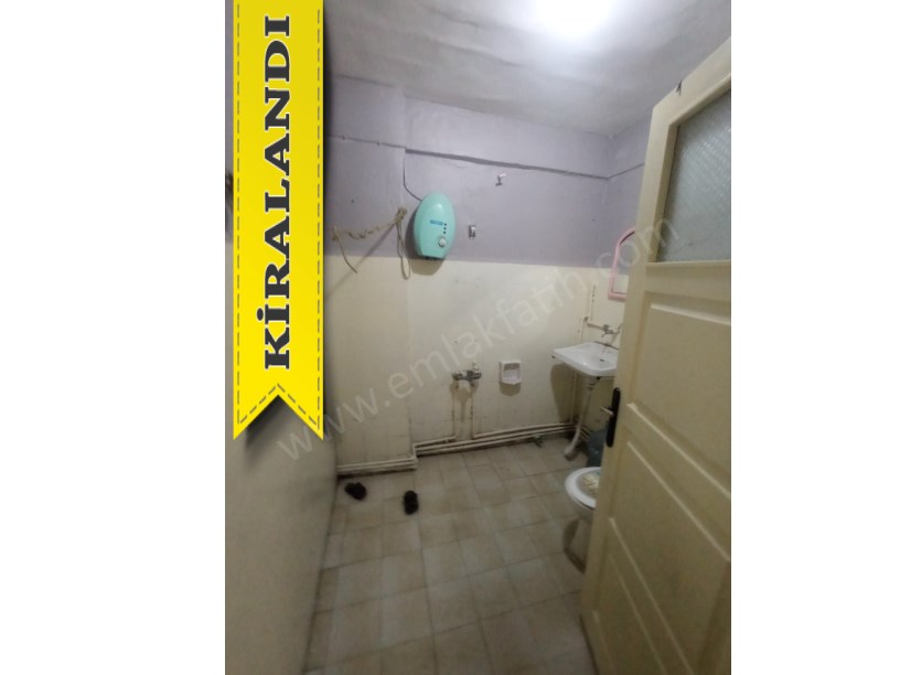 Seyyid Ömer Mah Kiralık 3+1 den Bozma 2+1 Çift Cepheli Bahçeli Kombili Daire
